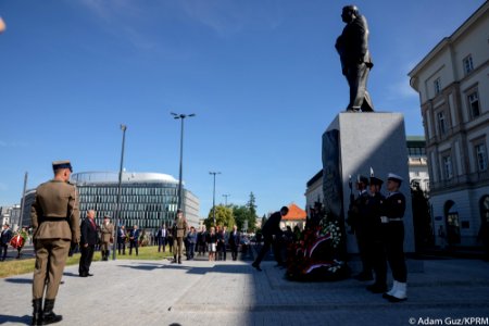 70. rocznica urodzin śp. Prezydenta RP Lecha Kaczyńskiego 4