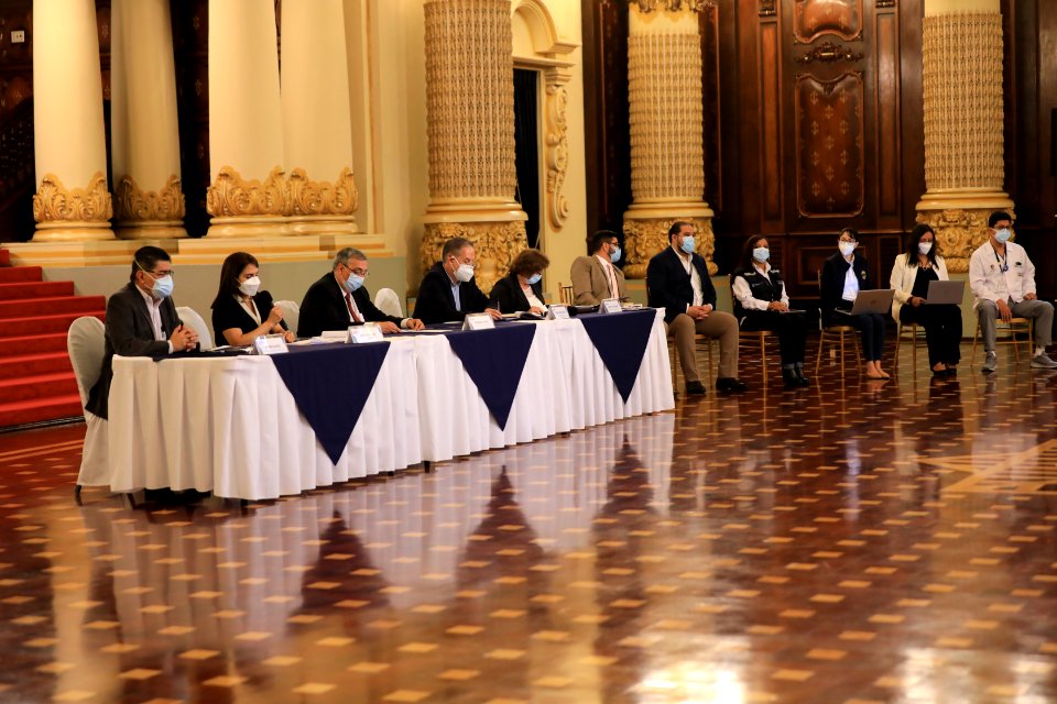 Autoridades del ministerio de Salud hablan sobre la situación actual y proyecciones del COVID-19 en el país 20210825 (51402069846)