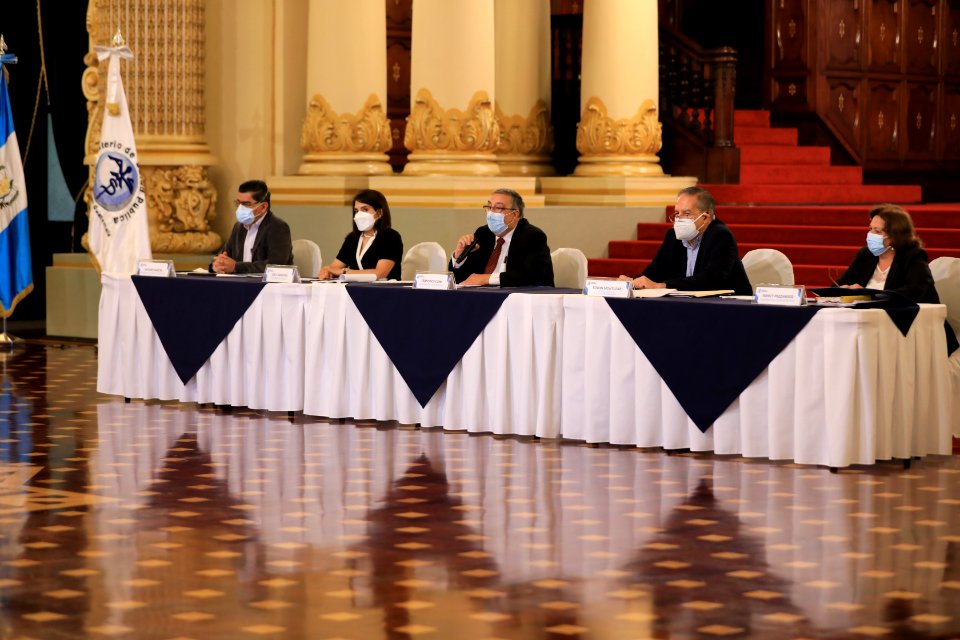 Autoridades del ministerio de Salud hablan sobre la situación actual y proyecciones del COVID-19 en el país 20210825 (51401325172)