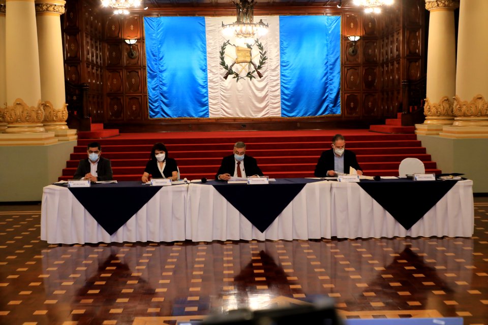 Autoridades del ministerio de Salud hablan sobre la situación actual y proyecciones del COVID-19 en el país 20210825 (51402070976)