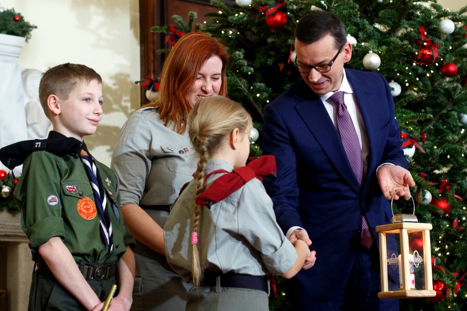 Betlejemskie Światło Pokoju (32507248128)