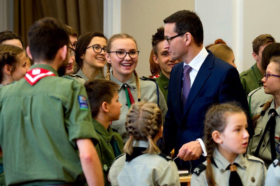 Betlejemskie Światło Pokoju w Kancelarii Premiera (24295547157)