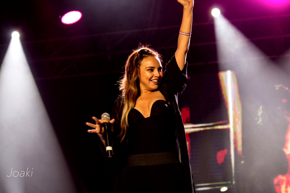 CHENOA CONCIERTO FIESTAS VALLADOLID 2018 IMG 1304-imp (44578552141)