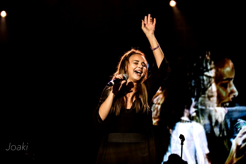 CHENOA CONCIERTO FIESTAS VALLADOLID 2018 IMG 1533-imp (30708050308)