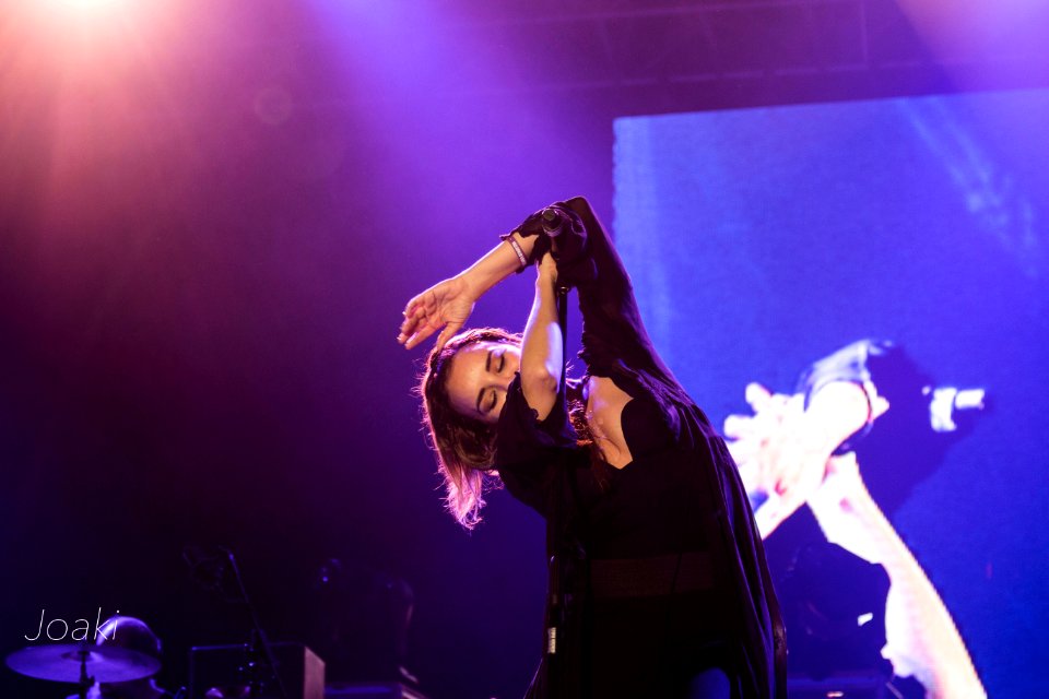 CHENOA CONCIERTO FIESTAS VALLADOLID 2018 IMG 1606-imp (43668624745)