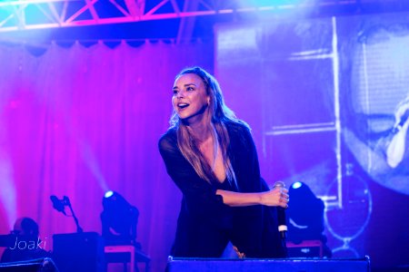 CHENOA CONCIERTO FIESTAS VALLADOLID 2018 IMG 1777-imp (44578563821)