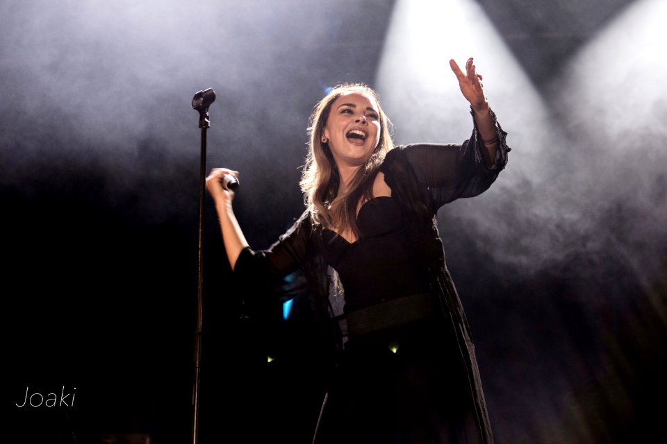 CHENOA CONCIERTO FIESTAS VALLADOLID 2018 IMG 1067-imp (29640077247)