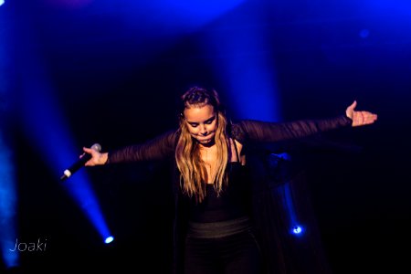 CHENOA CONCIERTO FIESTAS VALLADOLID 2018 IMG 1820-imp (43860045684)