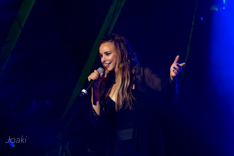 CHENOA CONCIERTO FIESTAS VALLADOLID 2018 IMG 1351-imp (42768606550)