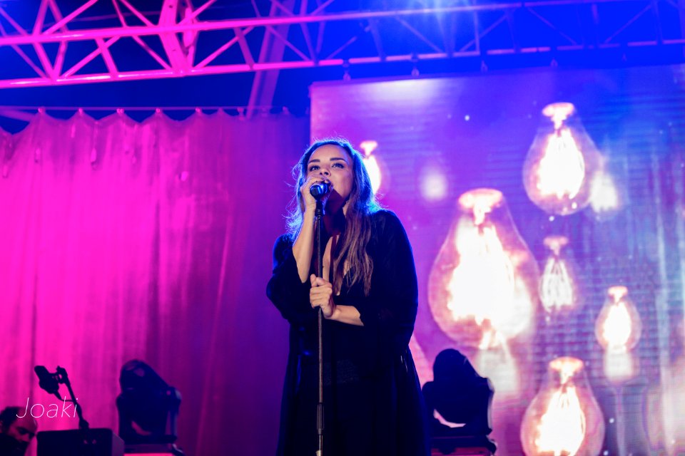 CHENOA CONCIERTO FIESTAS VALLADOLID 2018 IMG 1313-imp (44528568722)