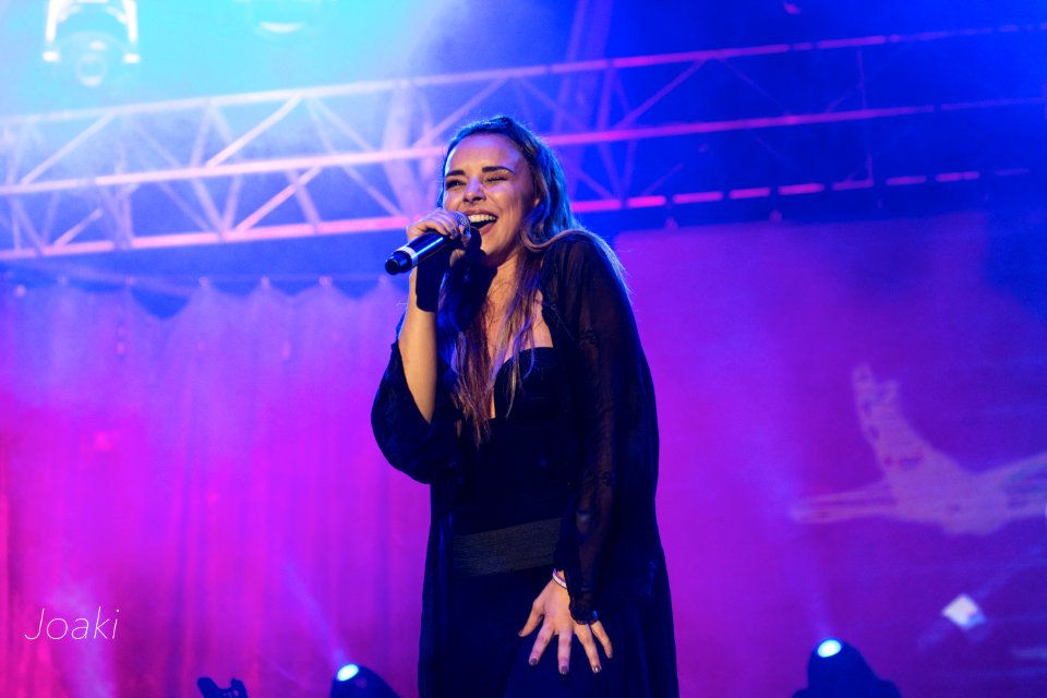 CHENOA CONCIERTO FIESTAS VALLADOLID 2018 IMG 1766-imp (42768603020)