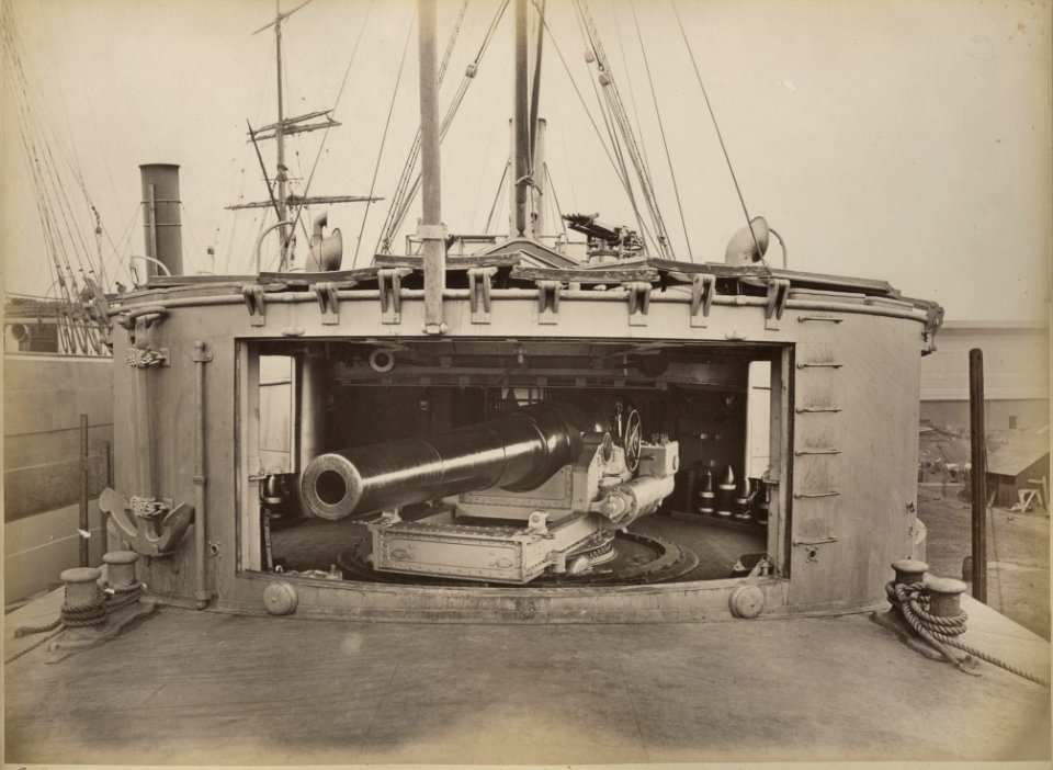 Chinese cruiser Yangwei armed with an Armstrong Whitworth built 254 mm 10in Gun, dry docked on the river Tyne Newcastle 1881. (49613705831)