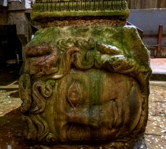 Citerne Basilique (48985784626)