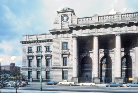 CNW, North Western Station, Chicago, IL in November 1981 -- 8 Photos (31894141326)