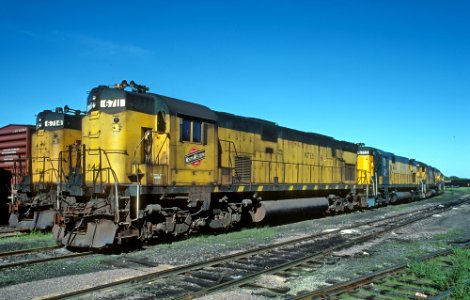 CNW 6714 and 6711 at Escanaba, MI in July 1982 (32377111796)