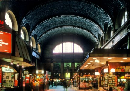 CNW, North Western Station, Chicago, IL in November 1981 -- 8 Photos (31894138276)