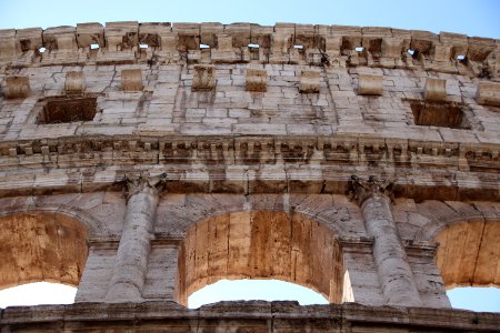 Colosseum (48412978772) photo
