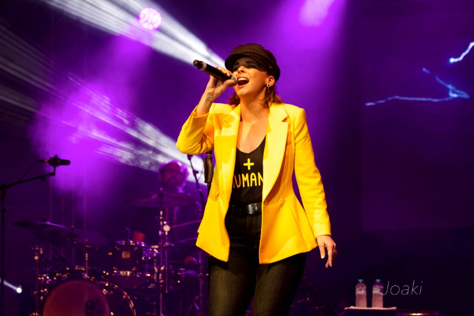 CONCIERTO CHENOA - FERIA LAGUNAS MIJAS 2018 21 (29281246828)