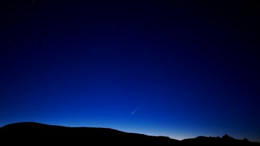 Comet NEOWISE (50115664081)