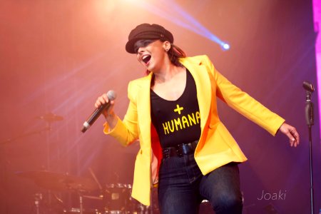 CONCIERTO CHENOA - FERIA LAGUNAS MIJAS 2018 32 (42248244655)