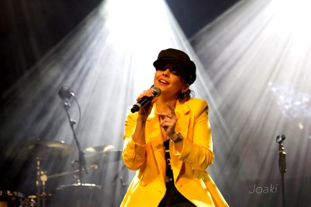 CONCIERTO CHENOA - FERIA LAGUNAS MIJAS 2018 43 (42248242035)
