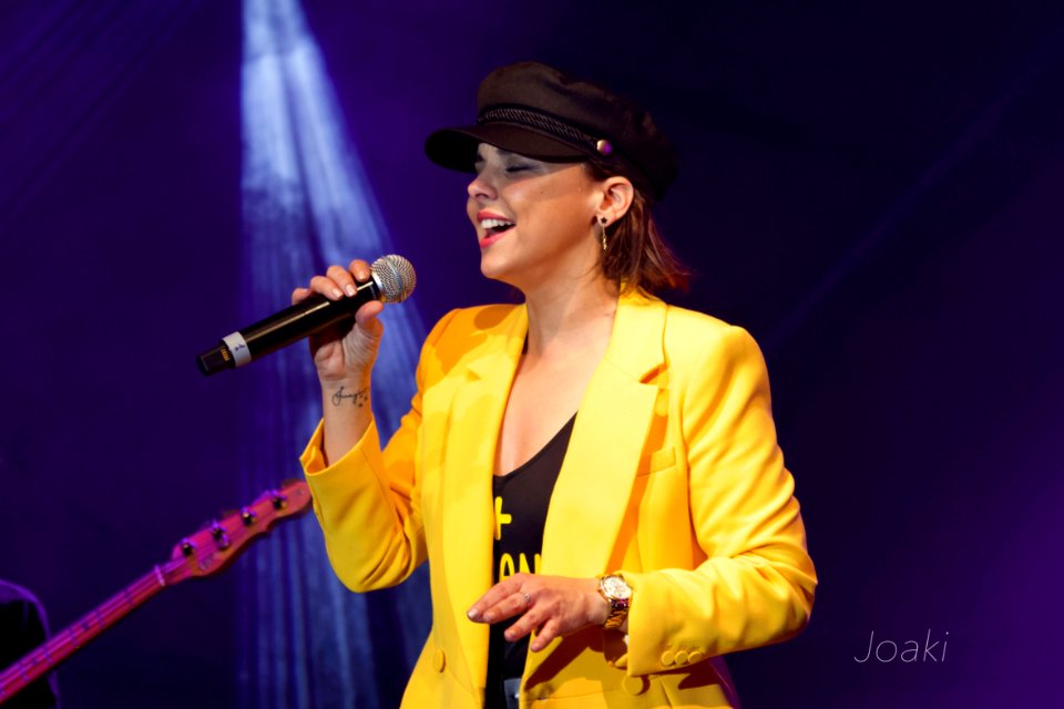 CONCIERTO CHENOA - FERIA LAGUNAS MIJAS 2018 7 (43102500962)