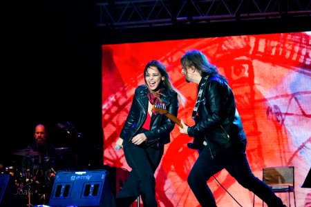 CONCIERTO CHENOA ZARAGOZA - FIESTAS PILAR 2018 IMG 2726-imp (44439067434)