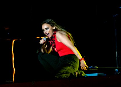 CONCIERTO CHENOA ZARAGOZA - FIESTAS PILAR 2018 IMG 2604-imp (30222670997)