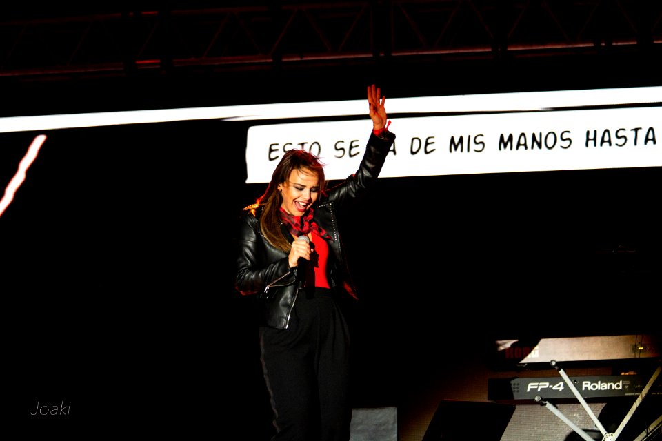 CONCIERTO CHENOA ZARAGOZA - FIESTAS PILAR 2018 IMG 2791-imp (44439064404)