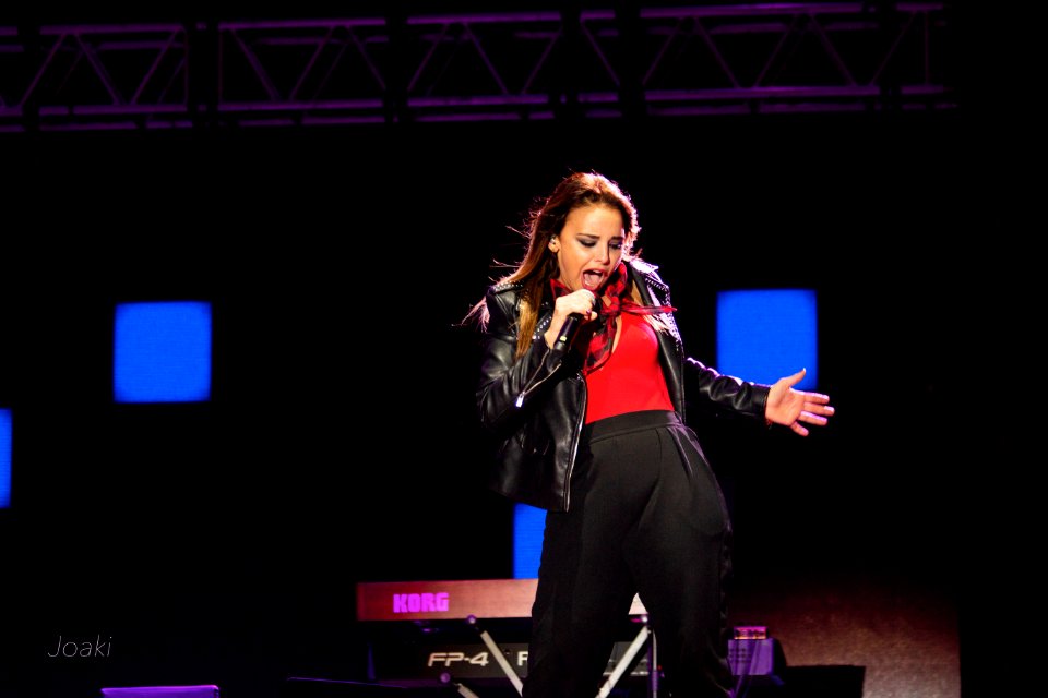 CONCIERTO CHENOA ZARAGOZA - FIESTAS PILAR 2018 IMG 2871-imp (44439058724)