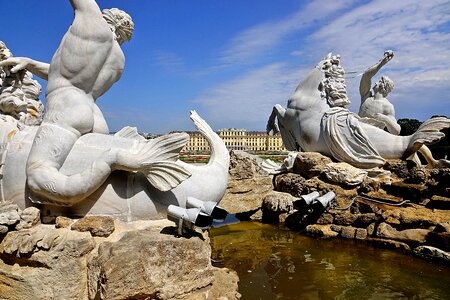 Vienna schönbrunn fountain photo