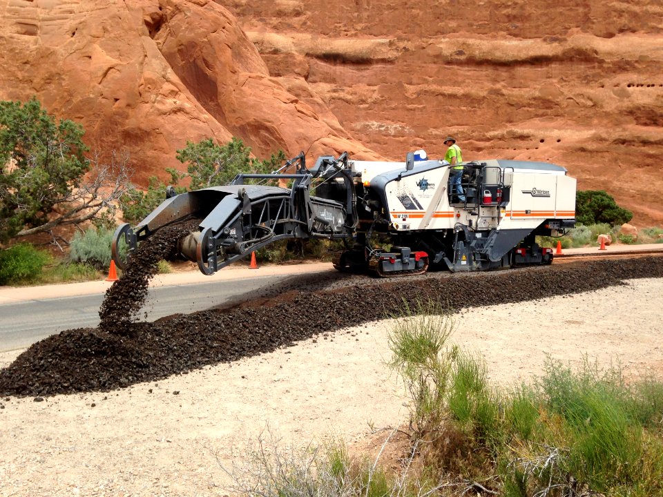 Devils Garden Parking Improvements (37921985796)