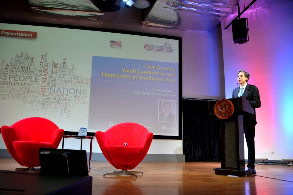 Deputy Secretary of State Antony Blinken Visits Jakarta (17710821889)