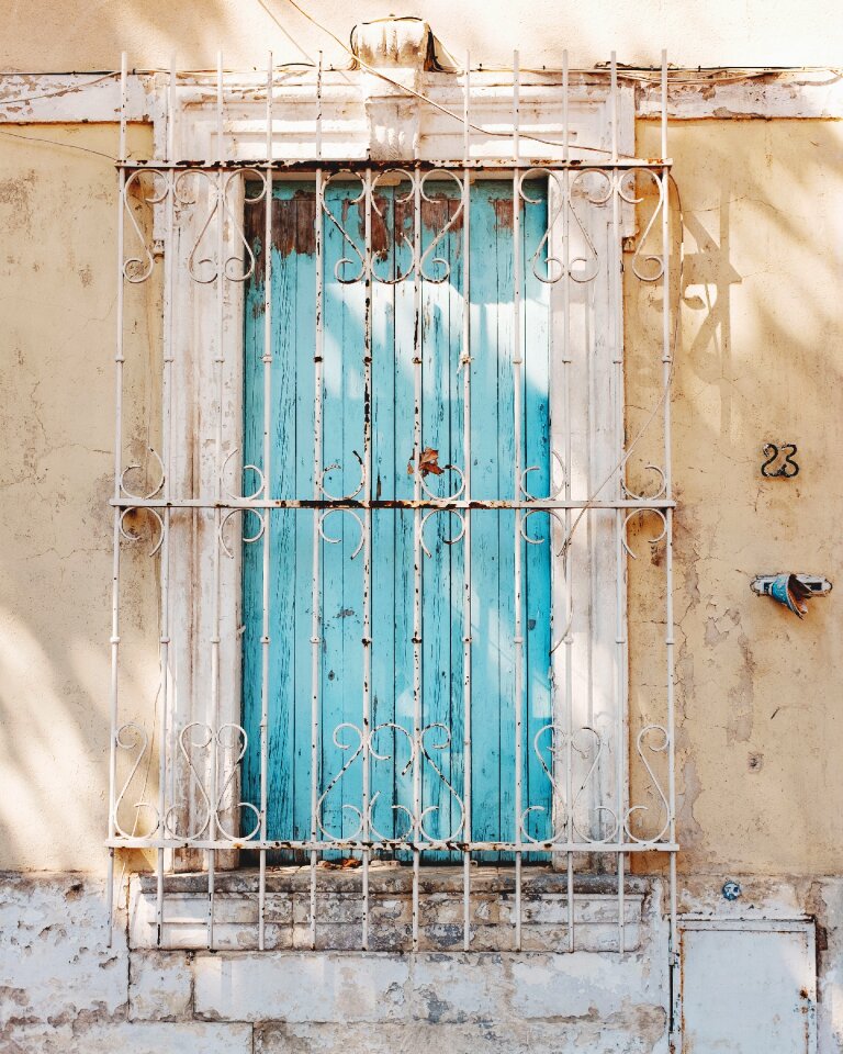 Window wall old