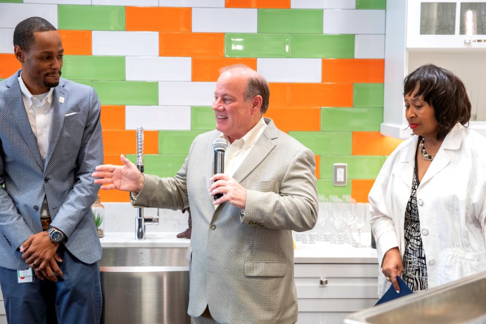 Duggan-B. Jones MCM The Kitchen ribbon cutting-24 (48323849831)