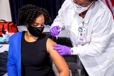 Duggan at Speed Bump- Flu Shot N-Conf.-2111 (50350729006)