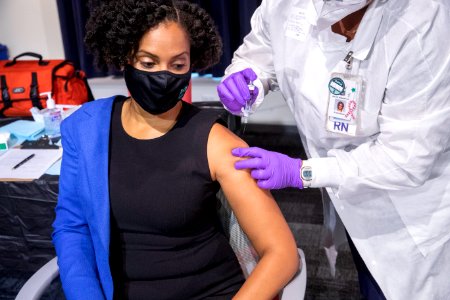 Duggan at Speed Bump- Flu Shot N-Conf.-2107 (50350885372)