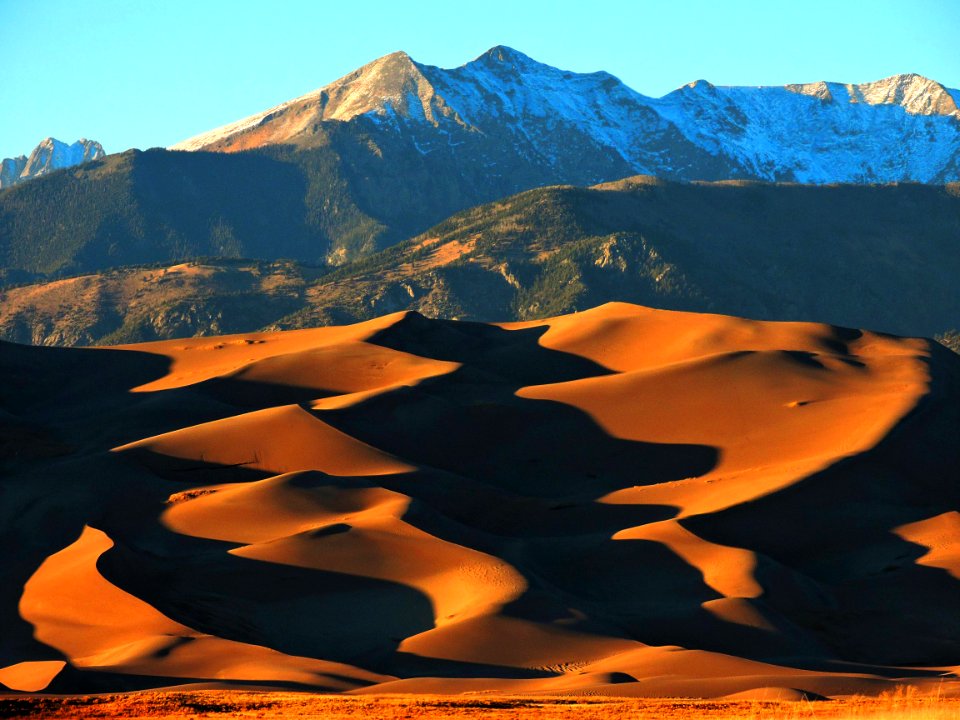 Dunes and Cleveland Peak (37854429294) photo