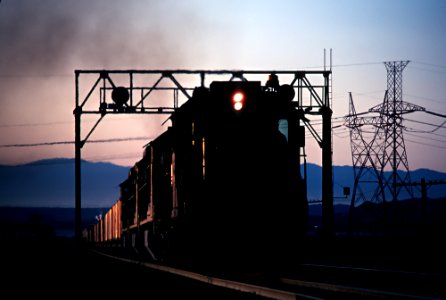 Early Morning at Sandcut, CA. Santa Fe Trains -- 4 Photos (30941421560)