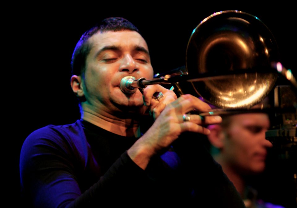 Enrico Rava 'Tribe', 21 september 2013 Lantaren Venster Rotterdam - Gianluca Petrella (51130890926)