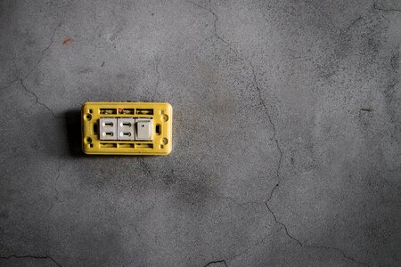 Socket cement crack