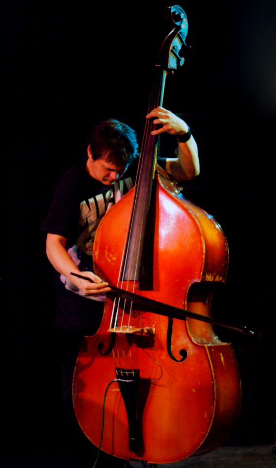 Endangered Blood 2 december 2011 Paradox Tilburg - Trevor Dunn (50889094362)