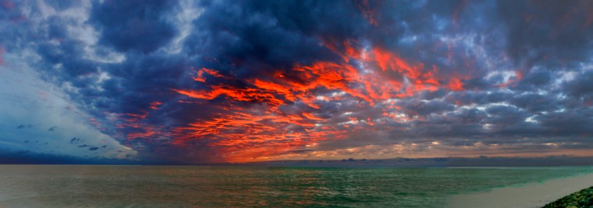 Embrasement de l'horizon (44795042515)