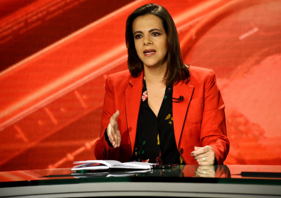 Entrevista ministra Romo en Ecuavisa tratando temas de interés nacional (33753266928)