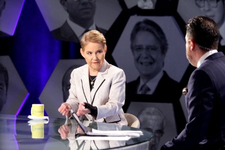 Entrevista de la ministra de Gobierno, Alexandra Vela, en el programa Politicamente Correcto. 01.10.2021 (51550391345)