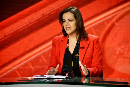 Entrevista ministra Romo en Ecuavisa tratando temas de interés nacional (47577846022)