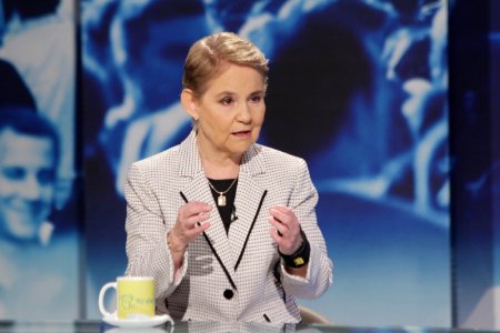 Entrevista de la ministra de Gobierno, Alexandra Vela, en el programa Politicamente Correcto. 01.10.2021 (51550191009)