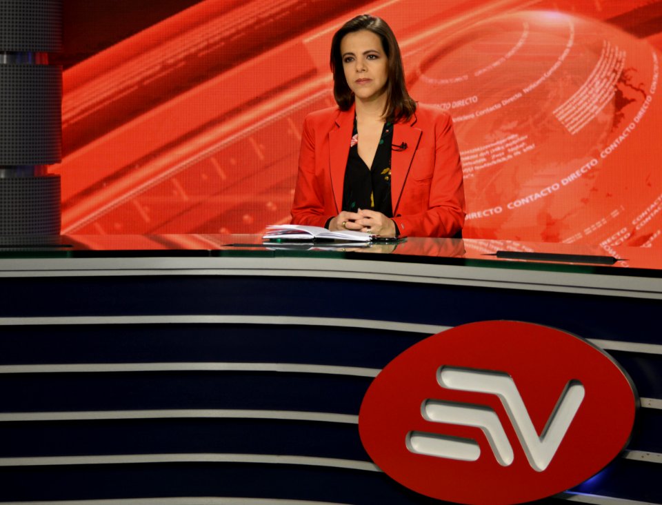 Entrevista ministra Romo en Ecuavisa tratando temas de interés nacional (32688071677)