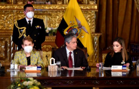 Firma del Registro Único contra la Violencia, con la presencia de la ministra Alexandra Vela. 27-09-2021 (51525095104)