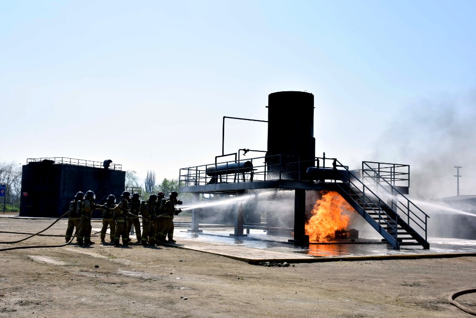 FIRMA DE COOPERACIÓN ENTRE BOMBEROS Y MINISTERIO DE MINERÍA (36547882800)